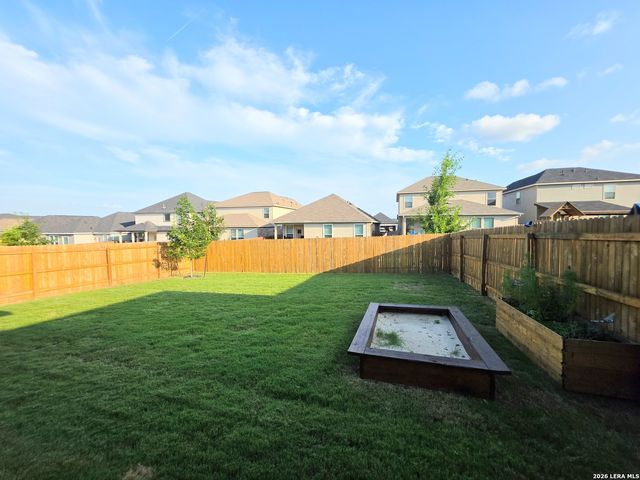 250 W FLOWING RIVER DR, Boerne, TX 78006