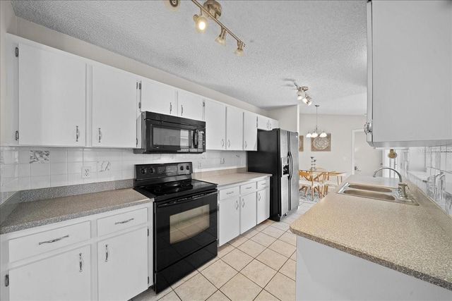 8594 SW 61ST COURT, Ocala, FL 34476