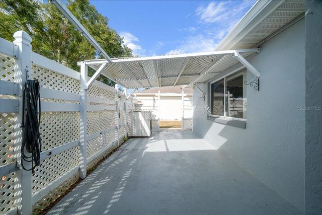 8594 SW 61ST COURT, Ocala, FL 34476