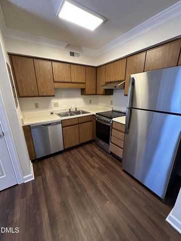 3515 Ivy Commons Drive 301, Raleigh, NC 27606