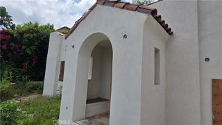 2680 Ivan Hill, Los Angeles, CA 90039