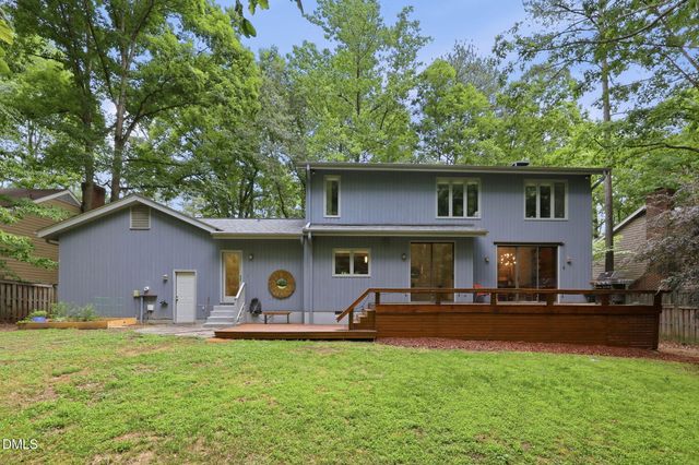 304 Old Forest Creek Drive, Chapel Hill, NC 27514
