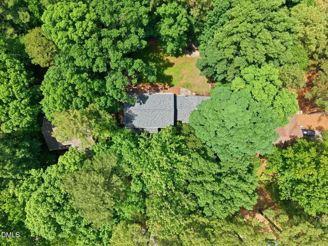 304 Old Forest Creek Drive, Chapel Hill, NC 27514