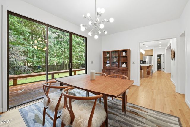 304 Old Forest Creek Drive, Chapel Hill, NC 27514