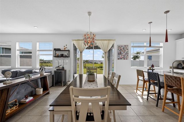 1181 LAKESHORE BREEZE PLACE, Kissimmee, FL 34747