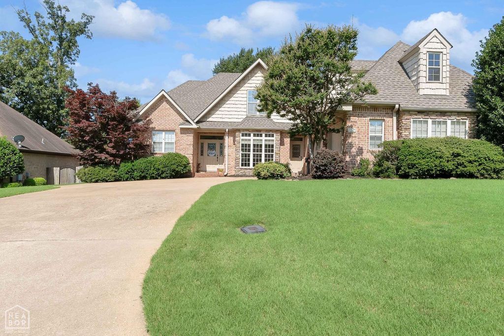 5201 Providence Circle, Jonesboro, AR 72404