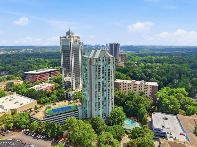 2870 Pharr Court South NW 207, Atlanta, GA 30305