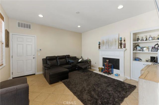 4845 EISENHOWER, Yorba Linda, CA 92886