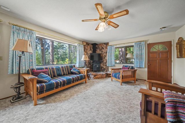 25010 Buckhorn Ridge Rd, Pioneer, CA 95666