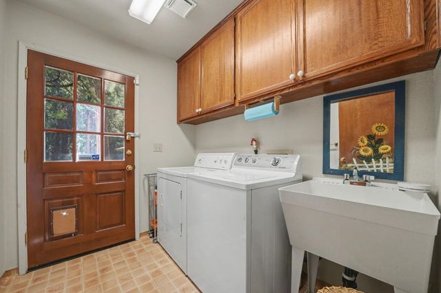 25010 Buckhorn Ridge Rd, Pioneer, CA 95666