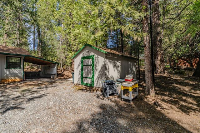 25010 Buckhorn Ridge Rd, Pioneer, CA 95666