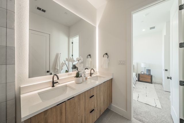 5320 Reiger Avenue 107, Dallas, TX 75214