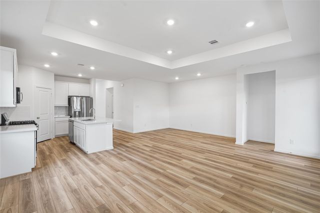 9175 Westminster Manor Dr, Cypress, TX 77433