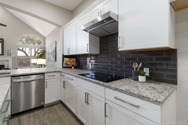 14939 Gateview Dr, San Antonio, TX 78248