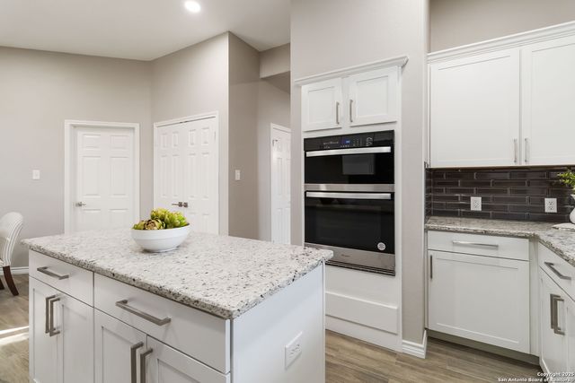 14939 Gateview Dr, San Antonio, TX 78248