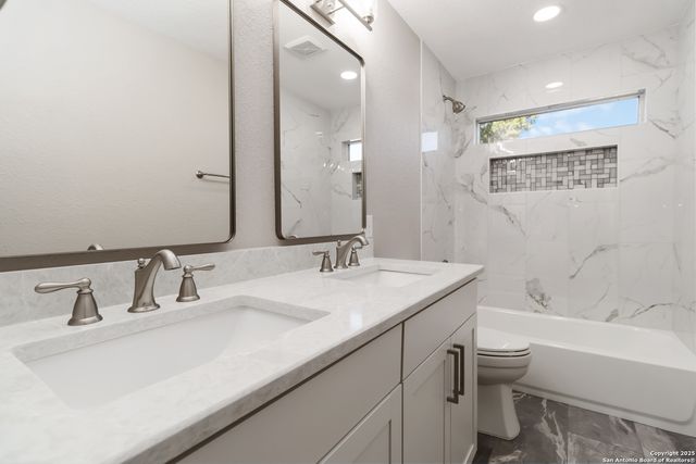 14939 Gateview Dr, San Antonio, TX 78248