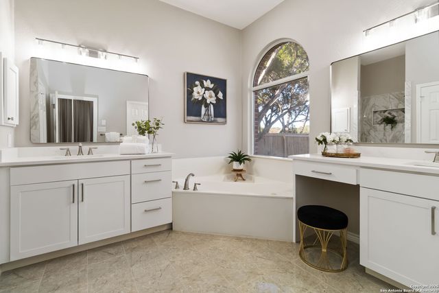 14939 Gateview Dr, San Antonio, TX 78248