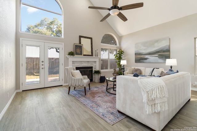 14939 Gateview Dr, San Antonio, TX 78248