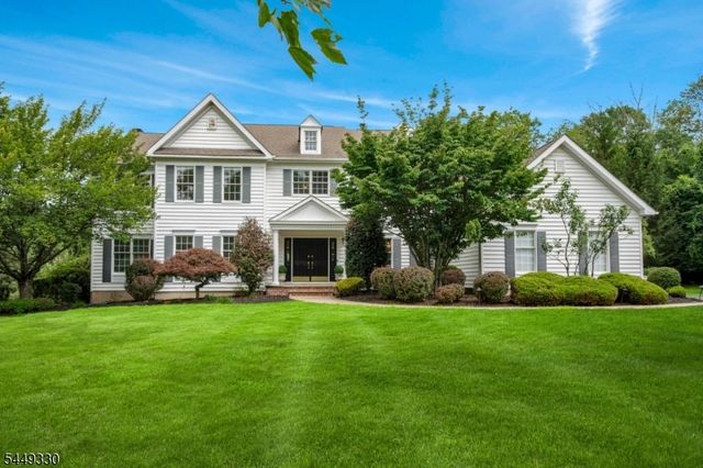 4 Middlesworth Farm Rd, Washington Twp., NJ 07853