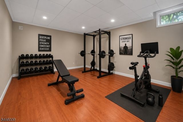 4 Middlesworth Farm Rd, Washington Twp., NJ 07853