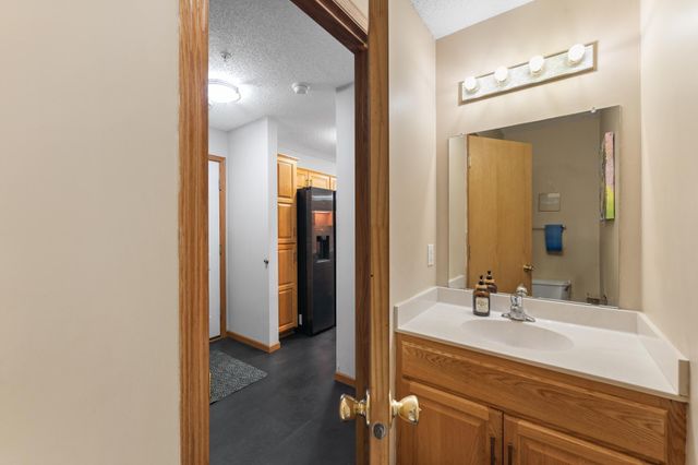 5677 100th Lane N, Brooklyn Park, MN 55443