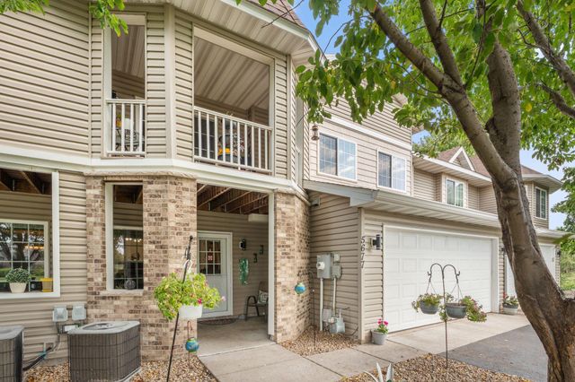 5677 100th Lane N, Brooklyn Park, MN 55443