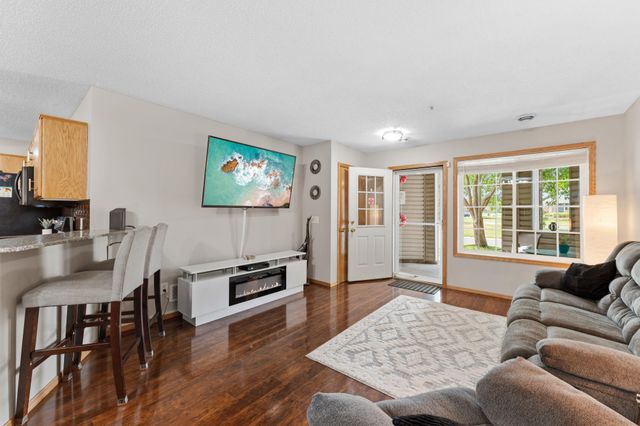 5677 100th Lane N, Brooklyn Park, MN 55443