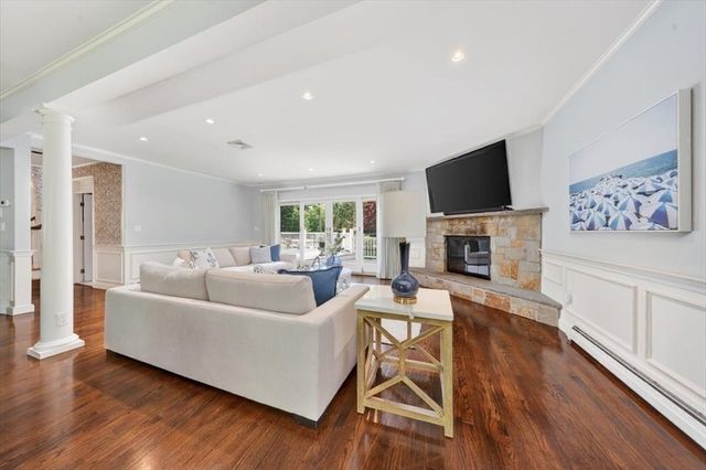1 Grist Mill Lane, Hingham, MA 02043
