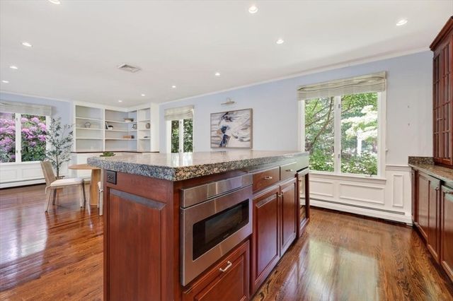 1 Grist Mill Lane, Hingham, MA 02043