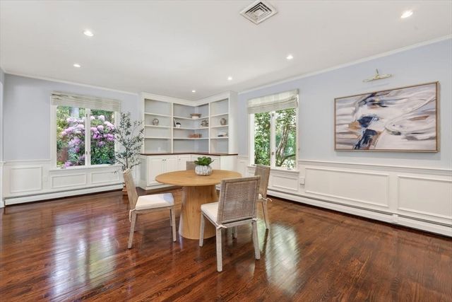 1 Grist Mill Lane, Hingham, MA 02043