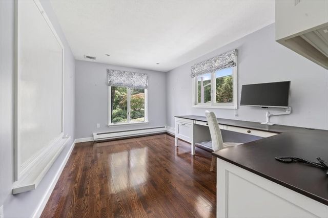 1 Grist Mill Lane, Hingham, MA 02043