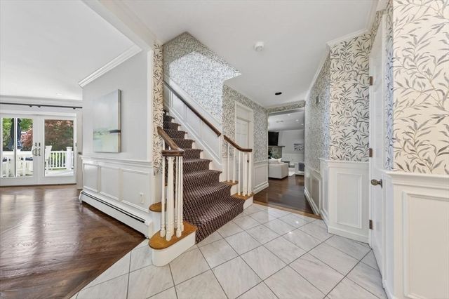 1 Grist Mill Lane, Hingham, MA 02043