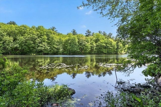 1 Grist Mill Lane, Hingham, MA 02043