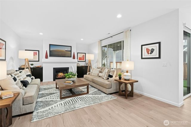 30327 11th Place S, Federal Way, WA 98003