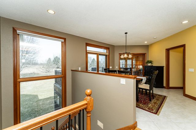 7005 Halifax Lane NW, Rochester, MN 55901