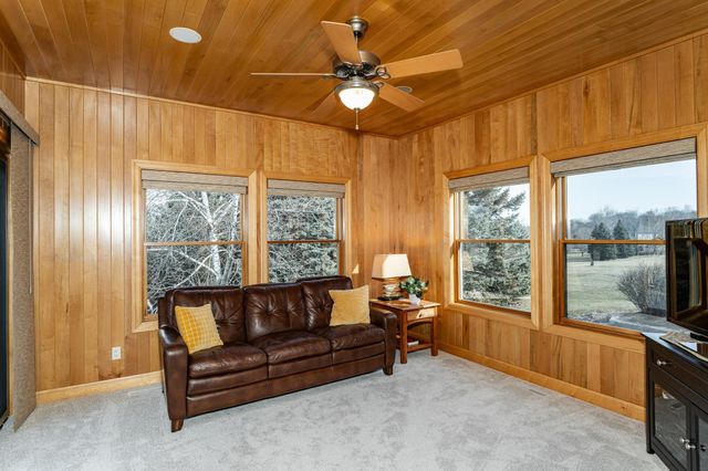 7005 Halifax Lane NW, Rochester, MN 55901