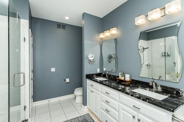 7005 Halifax Lane NW, Rochester, MN 55901