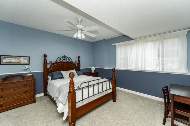 7005 Halifax Lane NW, Rochester, MN 55901