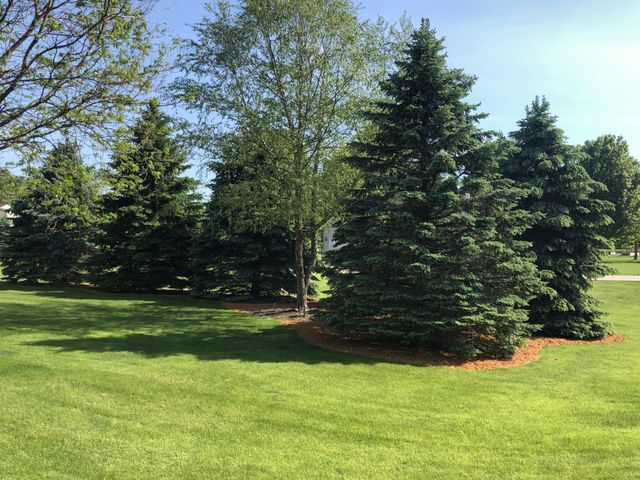 7005 Halifax Lane NW, Rochester, MN 55901