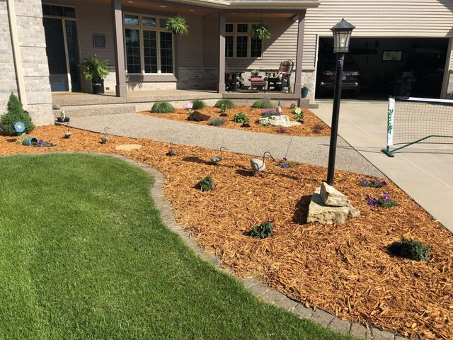 7005 Halifax Lane NW, Rochester, MN 55901