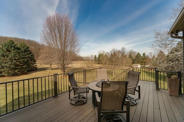 7005 Halifax Lane NW, Rochester, MN 55901