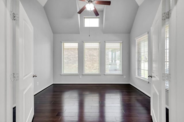 5615 Glenfield Spring Lane, Spring, TX 77389