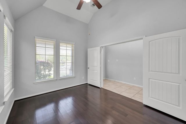 5615 Glenfield Spring Lane, Spring, TX 77389