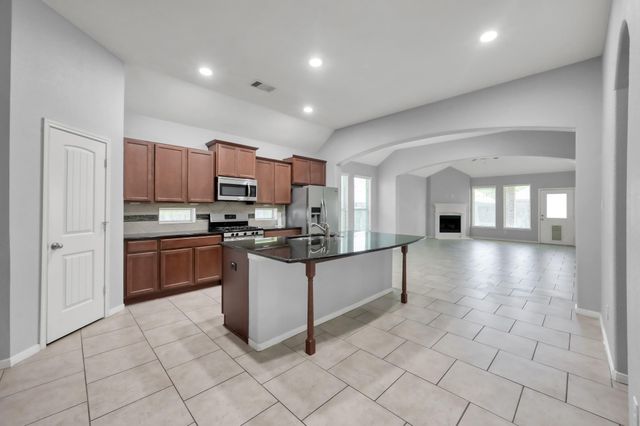 5615 Glenfield Spring Lane, Spring, TX 77389