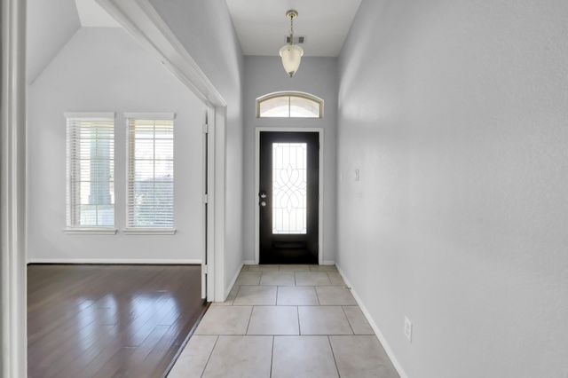 5615 Glenfield Spring Lane, Spring, TX 77389