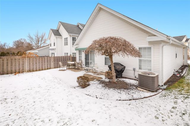 50 Perri Circle, Middle Island, NY 11953