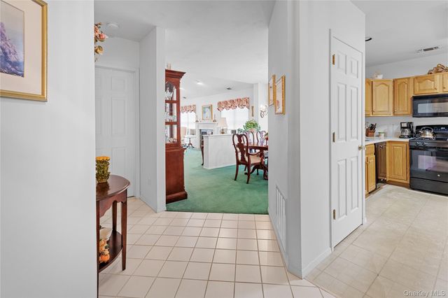 50 Perri Circle, Middle Island, NY 11953