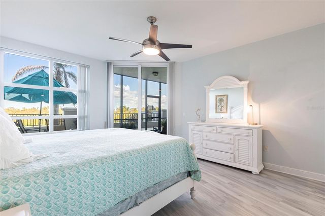 3329 SUNSET KEY CIRCLE 107, Punta Gorda, FL 33955