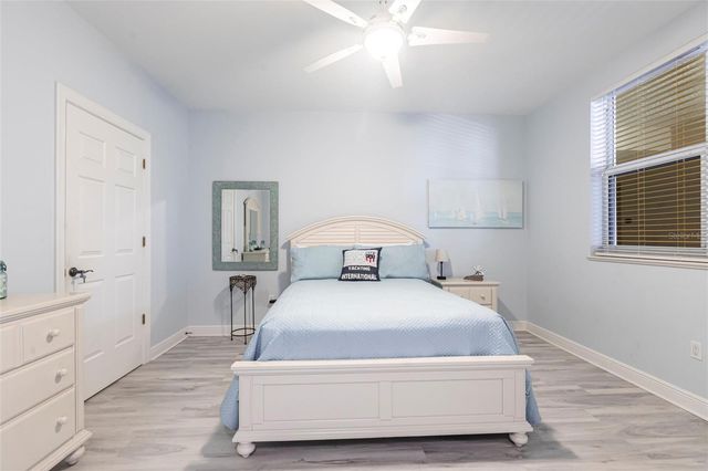 3329 SUNSET KEY CIRCLE 107, Punta Gorda, FL 33955