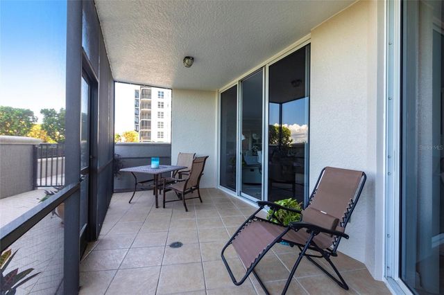 3329 SUNSET KEY CIRCLE 107, Punta Gorda, FL 33955